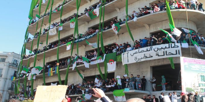 Conférence sur le Hirak algérien : « Algérie : de l’impossibilité révolutionnaire et politique »